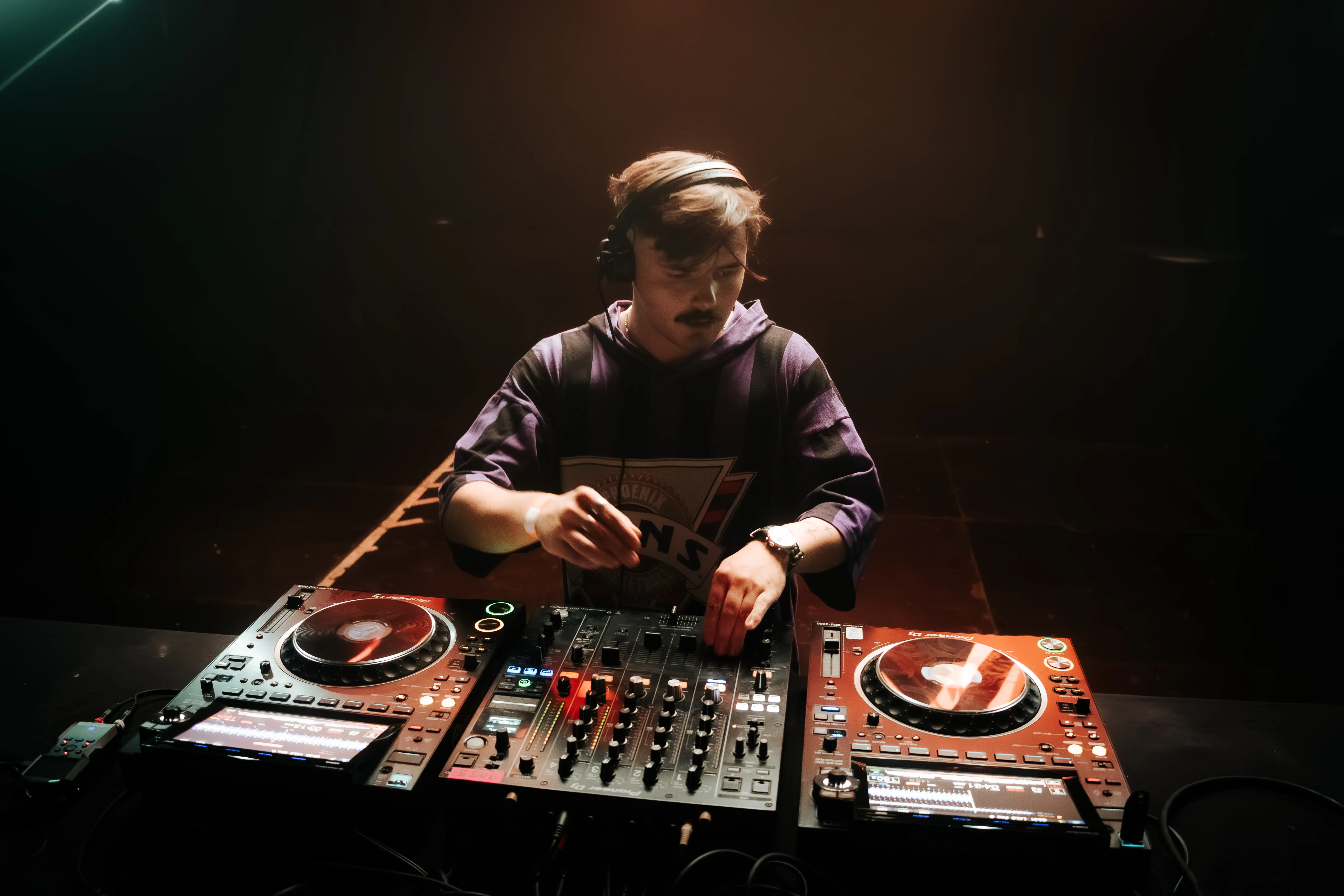 Image du DJ P A O L O