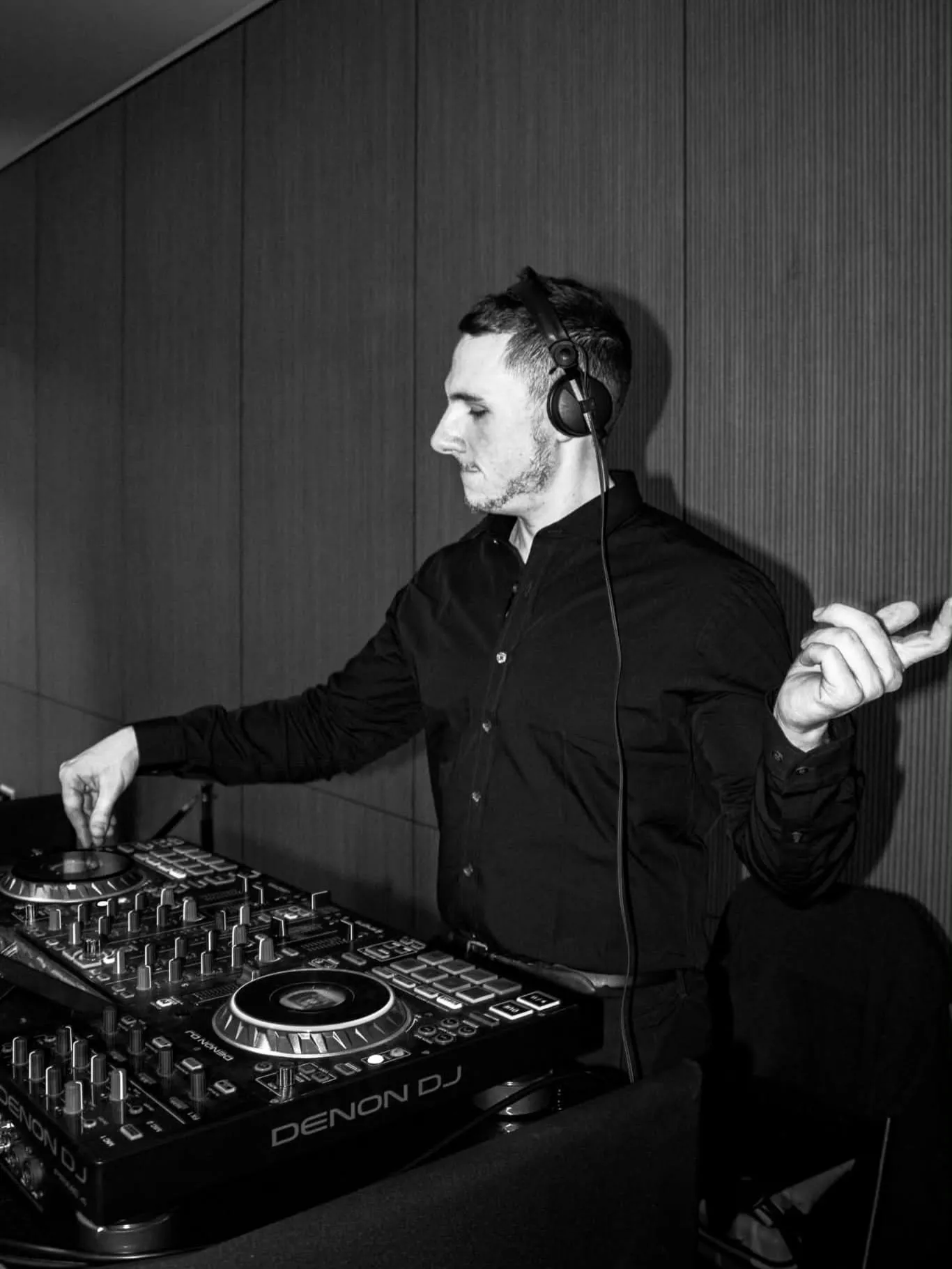 Image du DJ Aron Cluster