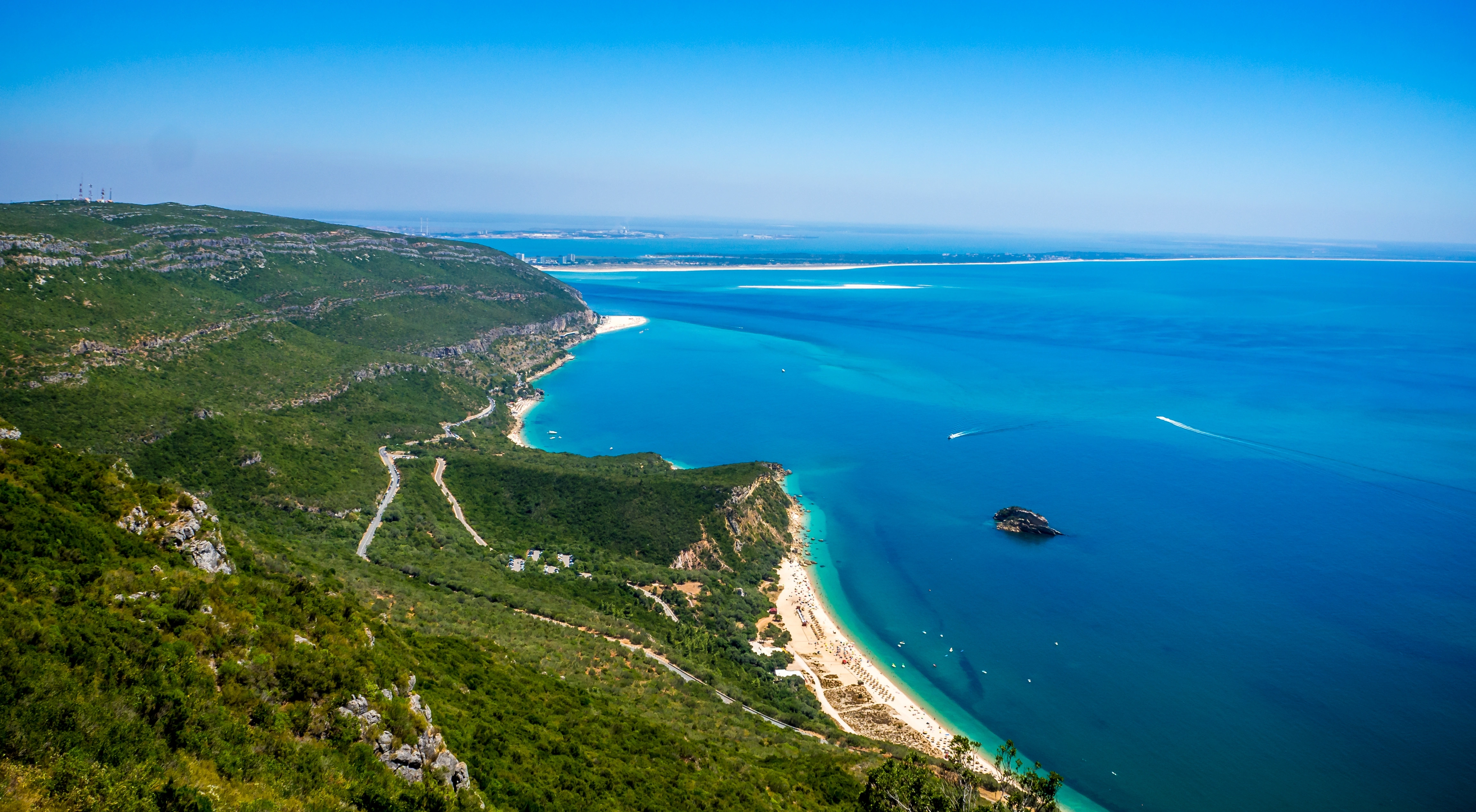 Image de DJ mariage Nice & Côte d'Azur : DJ premium pour mariages haut de gamme