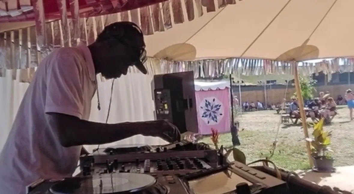 Djclarkee