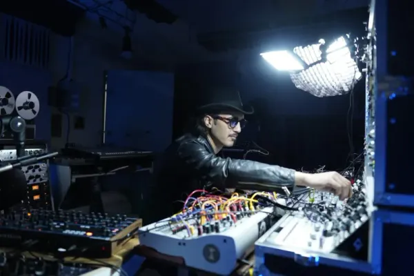 Image du DJ Shadi